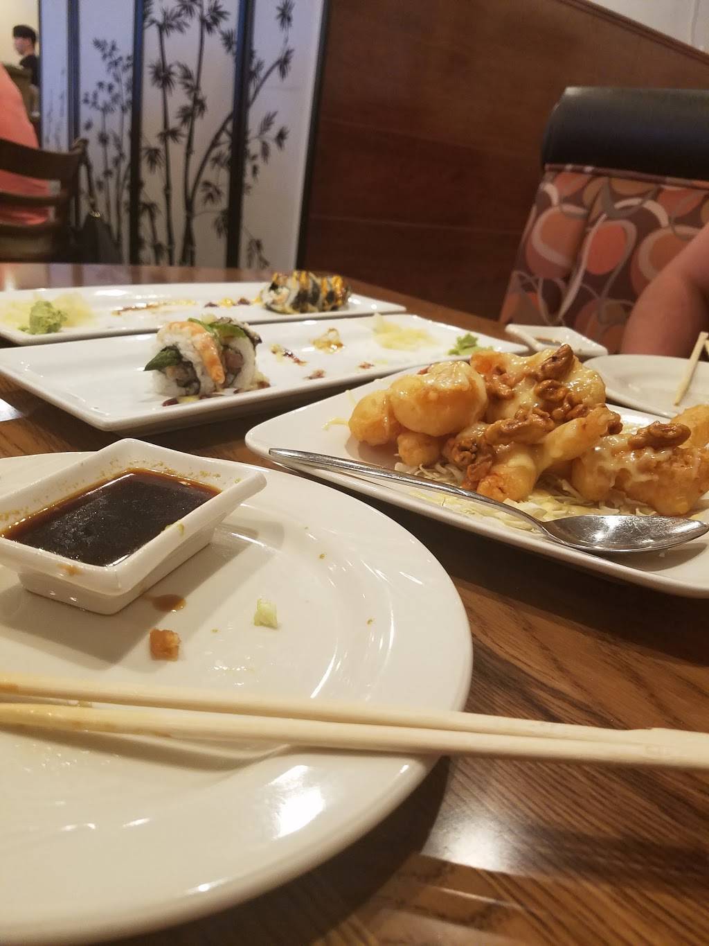 B E Wok & Sushi | restaurant | 764 Mono Way, Sonora, CA 95370, USA | 2095322638 OR +1 209-532-2638