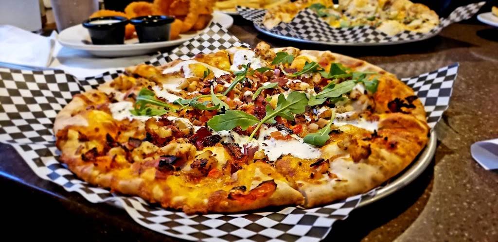 The Distillery Restaurant Victor | restaurant | 10 Square Dr, Victor, NY 14564, USA | 5854252337 OR +1 585-425-2337