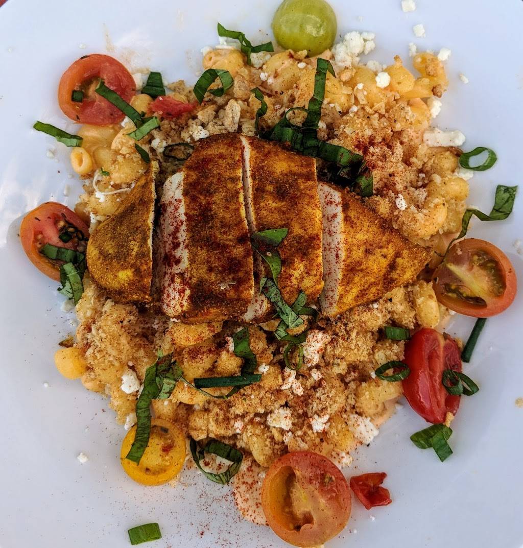 Five String Garage | restaurant | 700 Hadley Ave, Old Hickory, TN 37138, USA | 6158947188 OR +1 615-894-7188