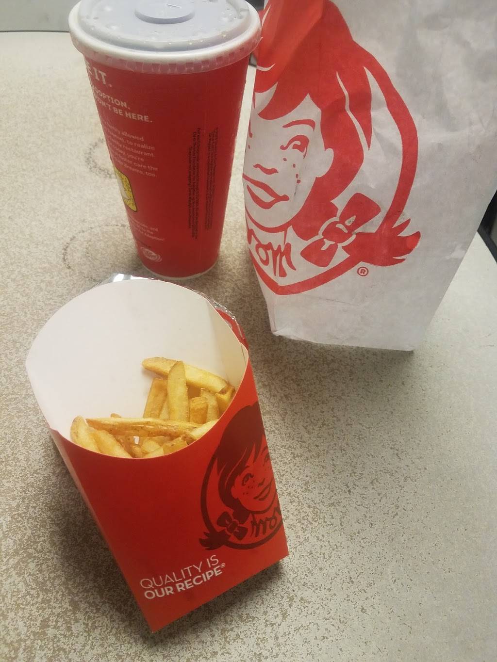 Wendys | restaurant | 6251 College Dr, Suffolk, VA 23435, USA | 7574835071 OR +1 757-483-5071