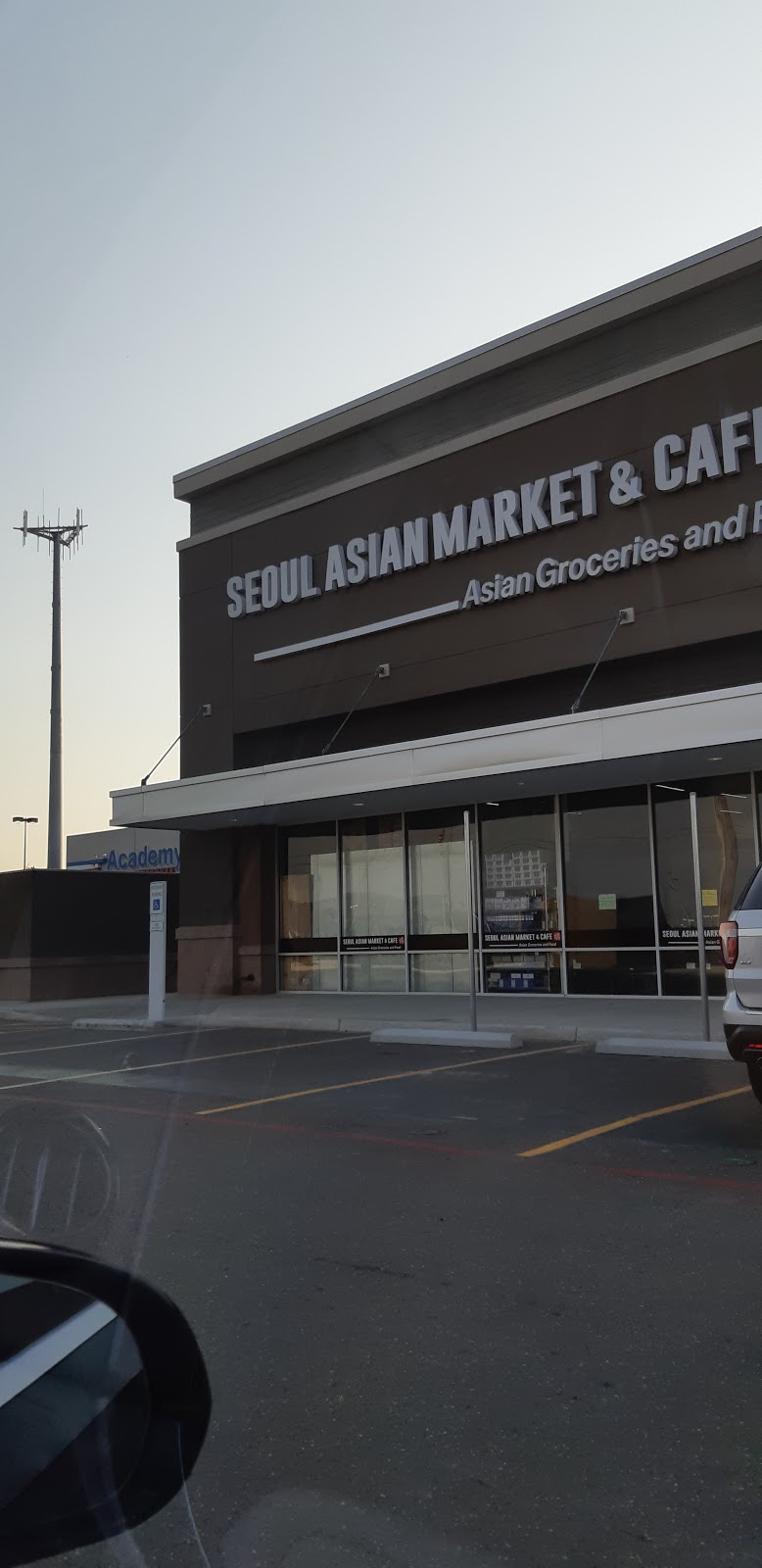 Seoul Asian Market & Café | restaurant | 500 N Jackson Rd # M, Pharr, TX 78577, USA | 9566010383 OR +1 956-601-0383