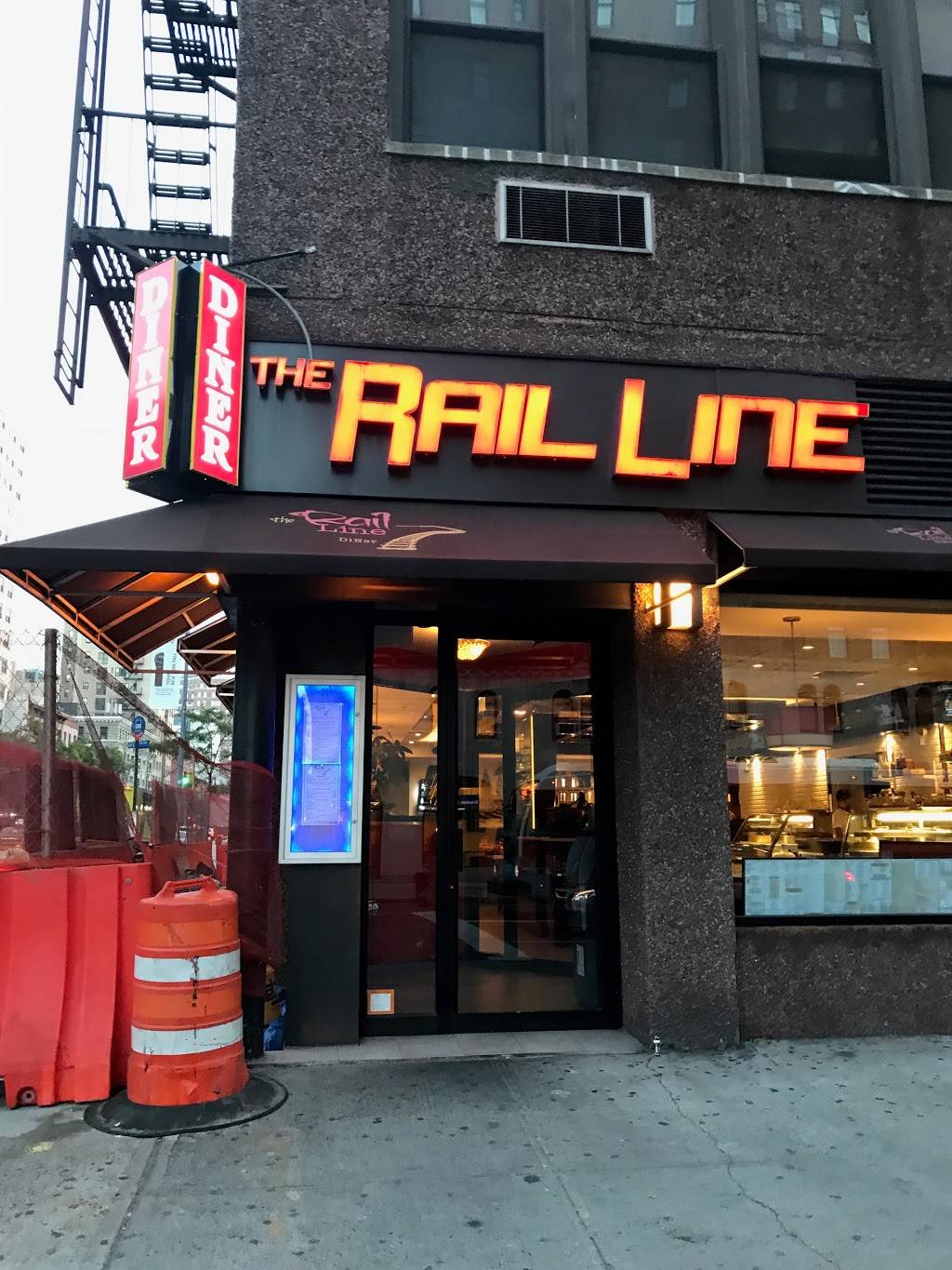 Rail Line Diner | restaurant | 400 W 23rd St, New York, NY 10011, USA | 2129243709 OR +1 212-924-3709