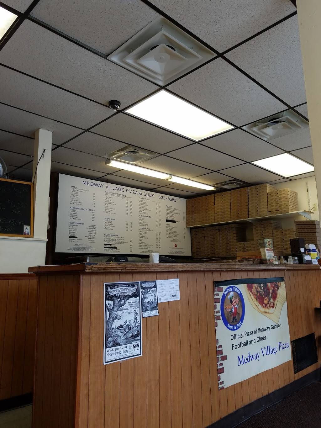 Medway Village Pizza & Subs | meal delivery | 135 Village St, Medway, MA 02053, USA | 5085338582 OR +1 508-533-8582