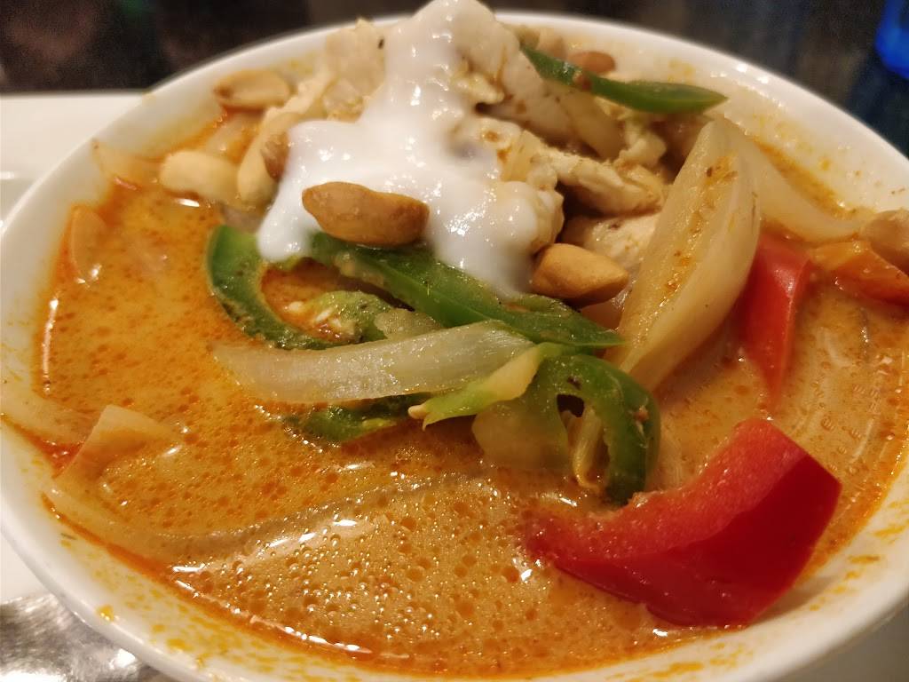 Arharn Thai | restaurant | 3739 Bloomington St, Colorado Springs, CO 80922, USA | 7195966559 OR +1 719-596-6559