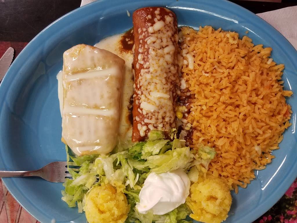 Chimis Fresh Mex | restaurant | 12480 St Charles Rock Rd, Bridgeton, MO 63044, USA | 3148017916 OR +1 314-801-7916