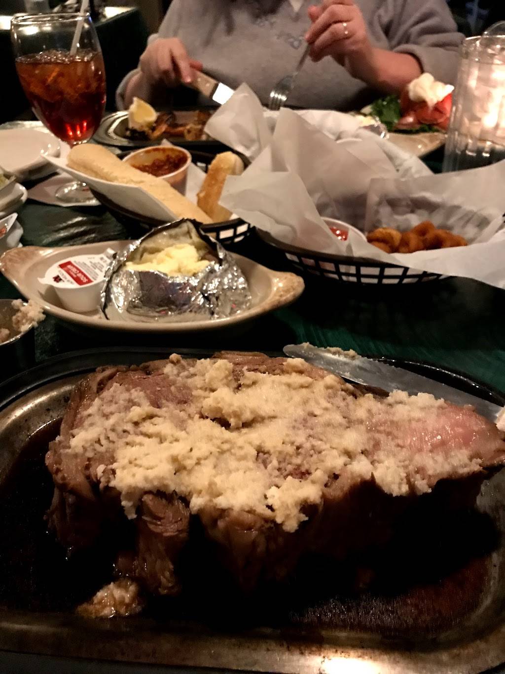 Annies T & T Steakhouse | restaurant | W598 County Rd N, Niagara, WI 54151, USA | 7155894111 OR +1 715-589-4111