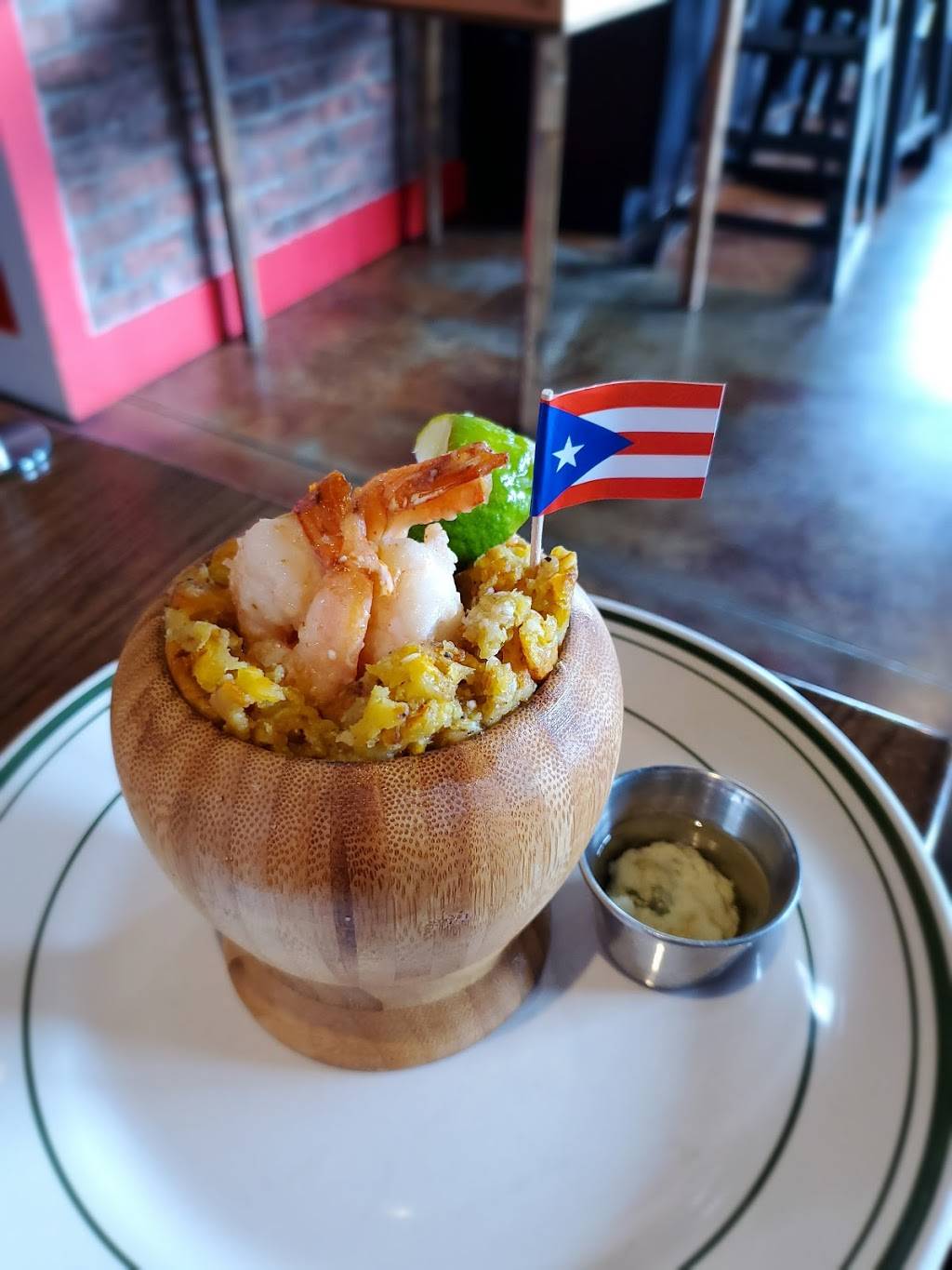 Papis Puerto Rican Cuisine | restaurant | 440 E McCullough Dr Suite 123, Charlotte, NC 28262, USA | 9802074253 OR +1 980-207-4253