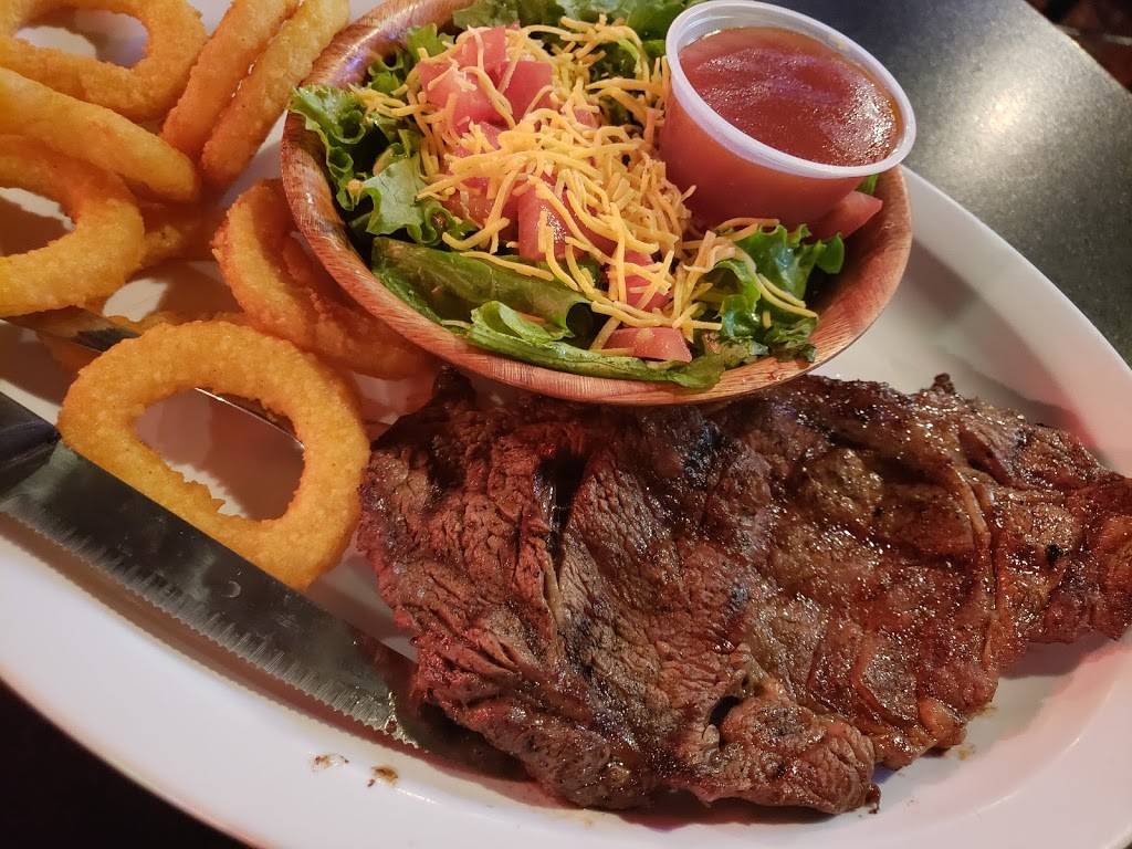 Fat Edds Roadhouse | restaurant | 323 Ferry St, Metropolis, IL 62960, USA | 6185245525 OR +1 618-524-5525