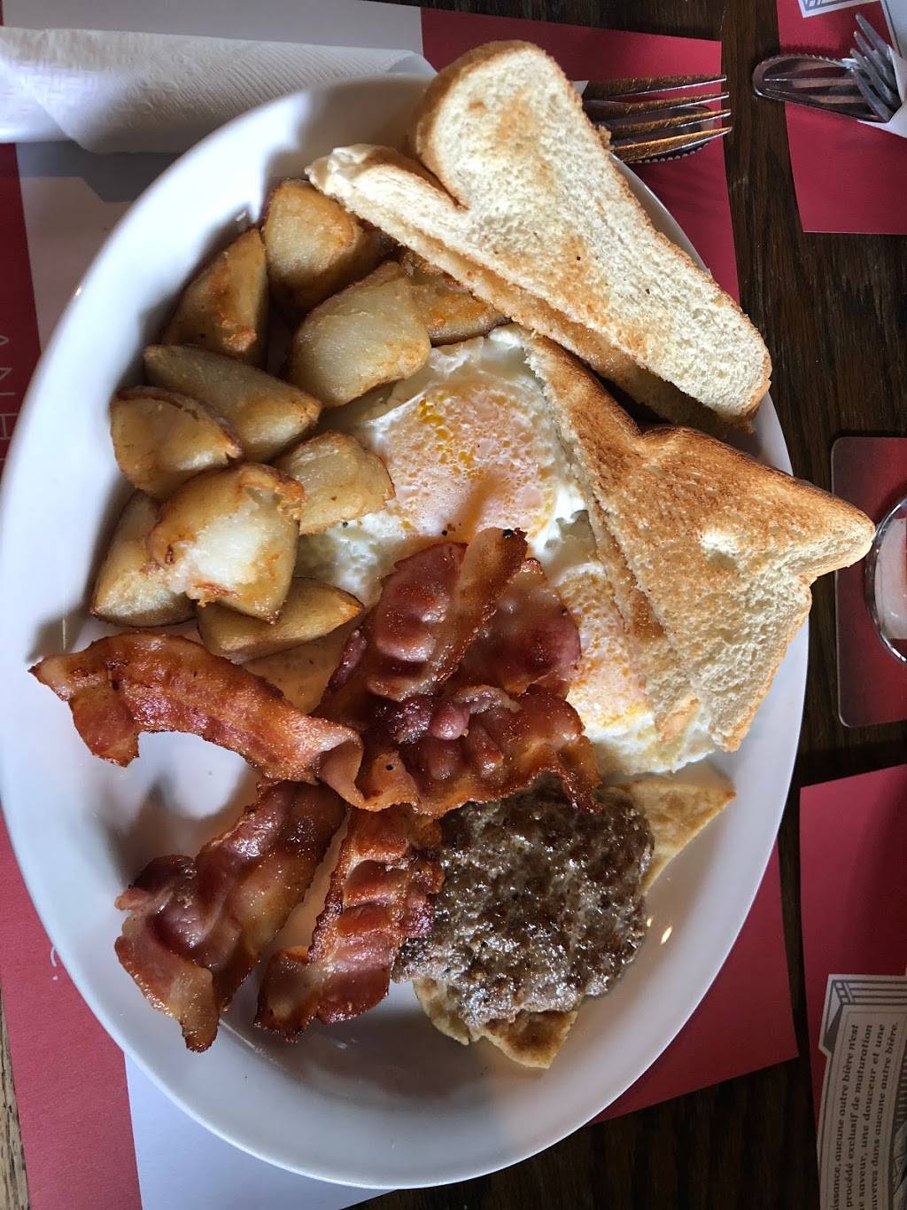 Kellys Orchard | restaurant | 88 Avenue Donegani, Pointe-Claire, QC H9R 2V4, Canada | 5146959393 OR +1 514-695-9393