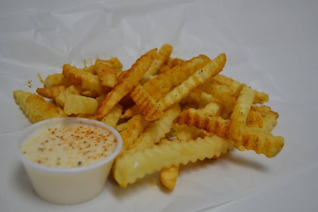 South Philly Steaks | restaurant | 12001 Avalon Lake Dr B, Orlando, FL 32828, USA | 4079883400 OR +1 407-988-3400