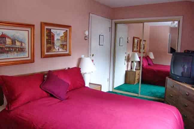 Grahams At Squaw Valley | night club | 1650 Squaw Valley Rd, Olympic Valley, CA 96146, USA | 5305810454 OR +1 530-581-0454