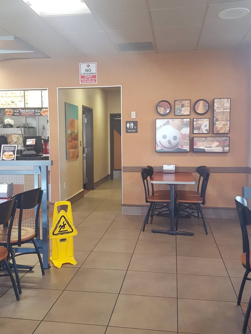 Jack in the Box | restaurant | 1471 N Santa Fe Ave, Vista, CA 92084, USA | 7606304895 OR +1 760-630-4895