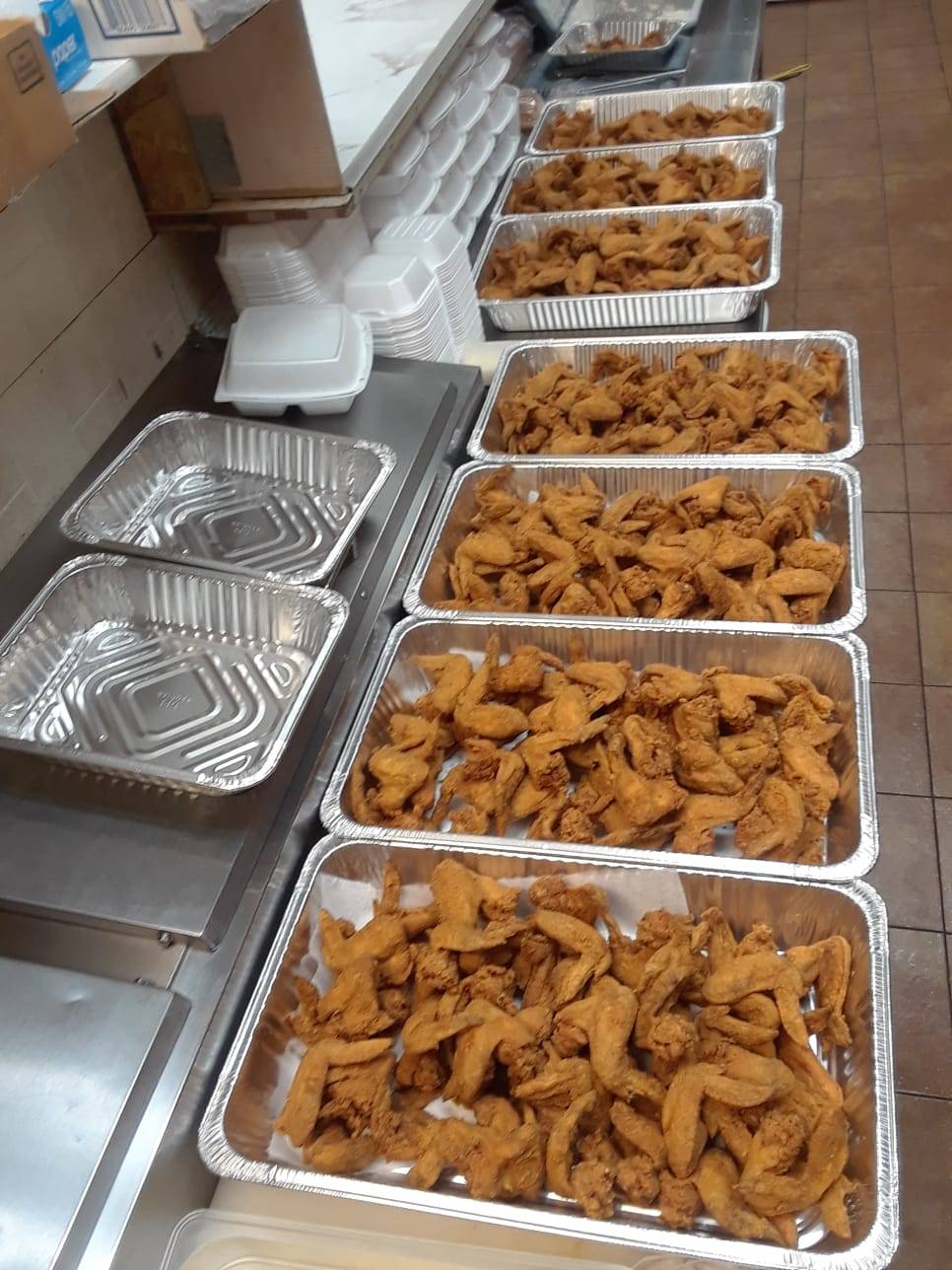 Mr. Crispy | restaurant | 2099 Clark Rd, Gary, IN 46404, USA | 2199397476 OR +1 219-939-7476