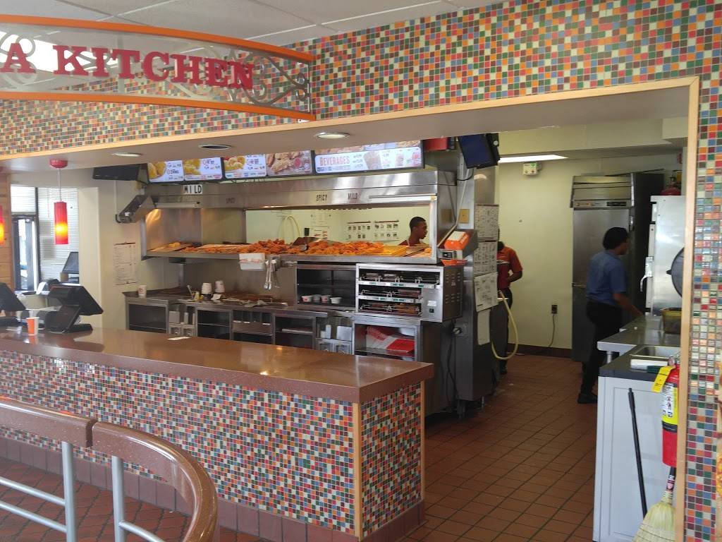 Popeyes Louisiana Kitchen | restaurant | 8100 Manchester Rd, Brentwood, MO 63144, USA | 3146461737 OR +1 314-646-1737