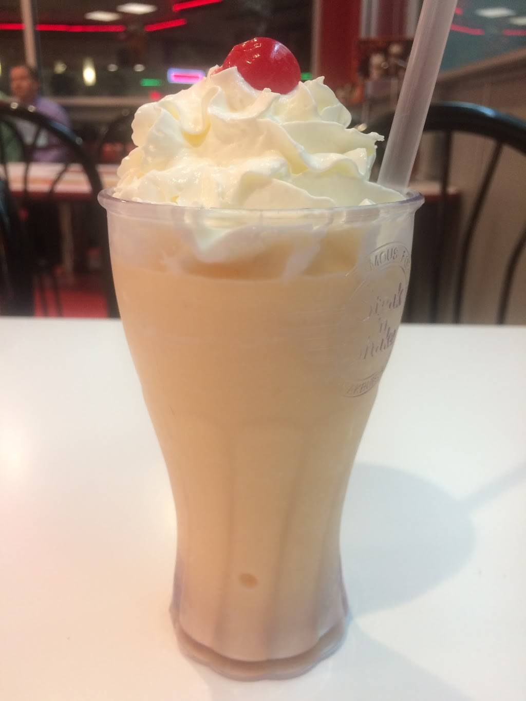 Steak n Shake | restaurant | 2717 S Hurstbourne Pkwy, Louisville, KY 40220, USA | 5024913397 OR +1 502-491-3397