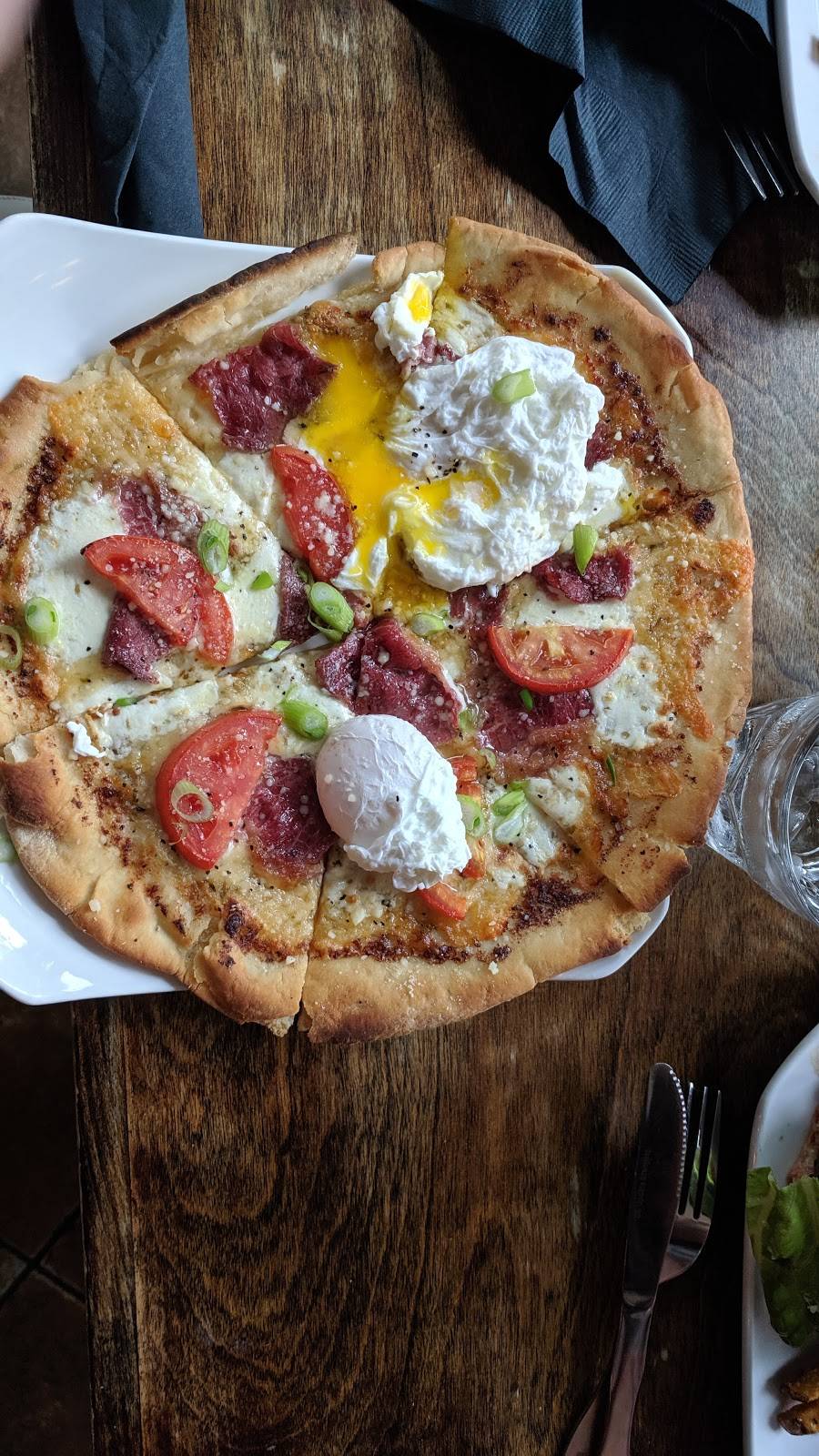 Old Angle Tavern | restaurant | 1848 W 25th St, Cleveland, OH 44113, USA | 2168615643 OR +1 216-861-5643