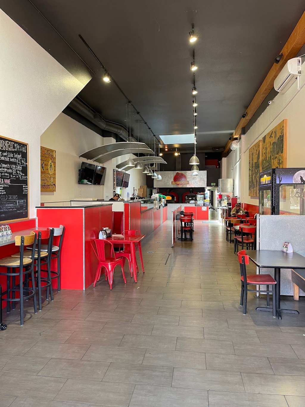 Cali-Forno Pizzeria | restaurant | 905 State St, Santa Barbara, CA 93101, USA | 8058994999 OR +1 805-899-4999