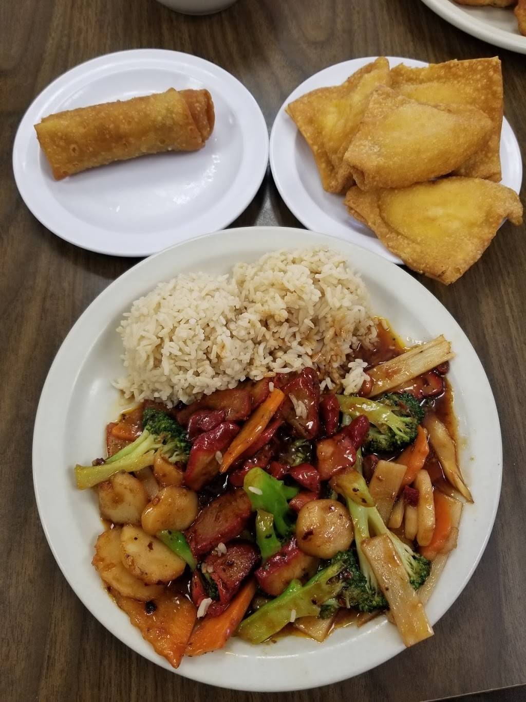 Mong Dynasty Restaurant | restaurant | 3101 N College Ave, Fayetteville, AR 72703, USA | 4794437666 OR +1 479-443-7666