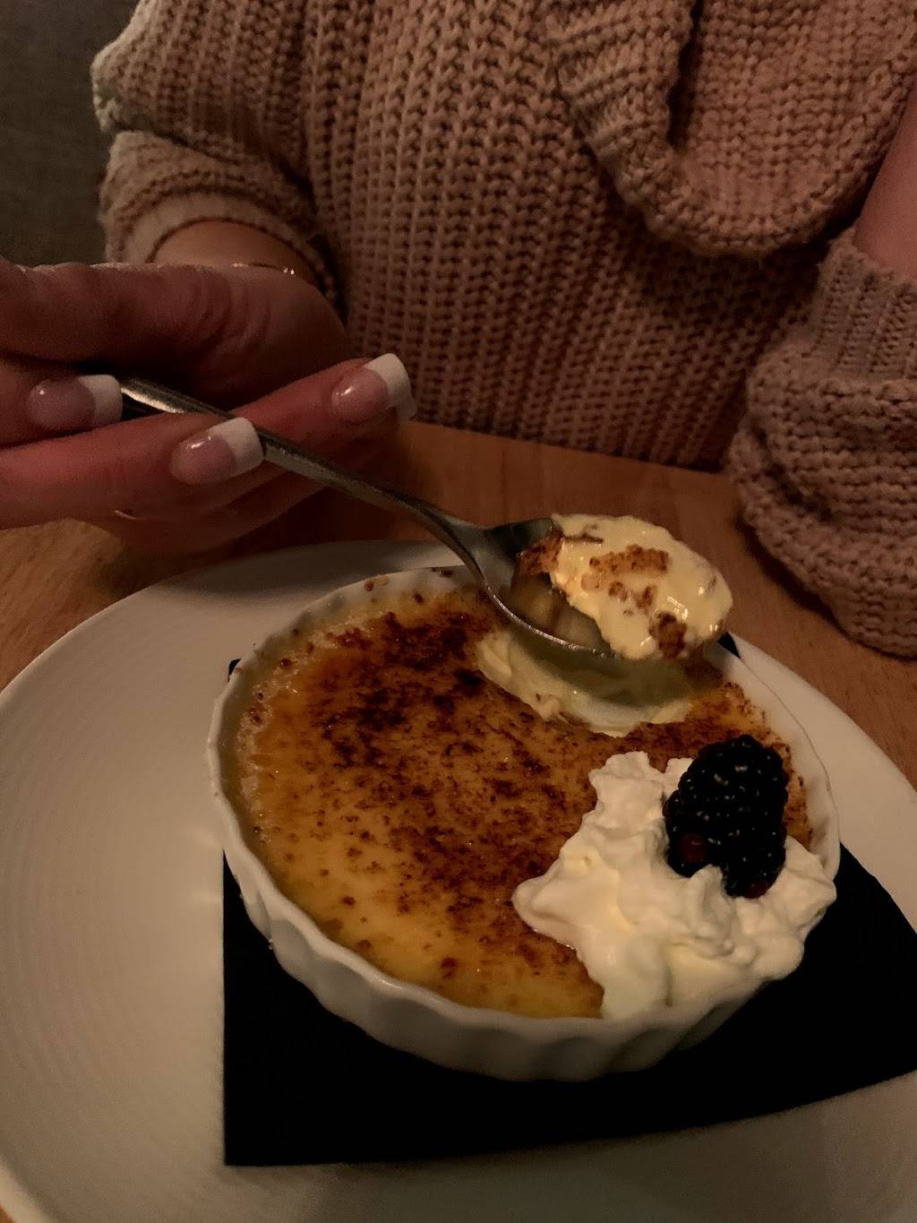 Cork + Table Kitchen and Bar | restaurant | 23 Court St, Plymouth, MA 02360, USA | 7744543683 OR +1 774-454-3683