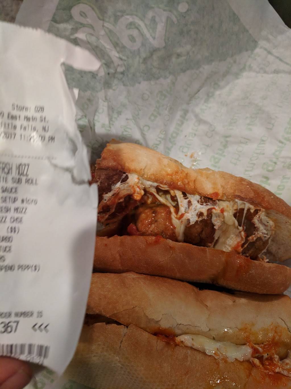 QuickChek | cafe | 69 E Main St, Little Falls, NJ 07424, USA | 9732569757 OR +1 973-256-9757