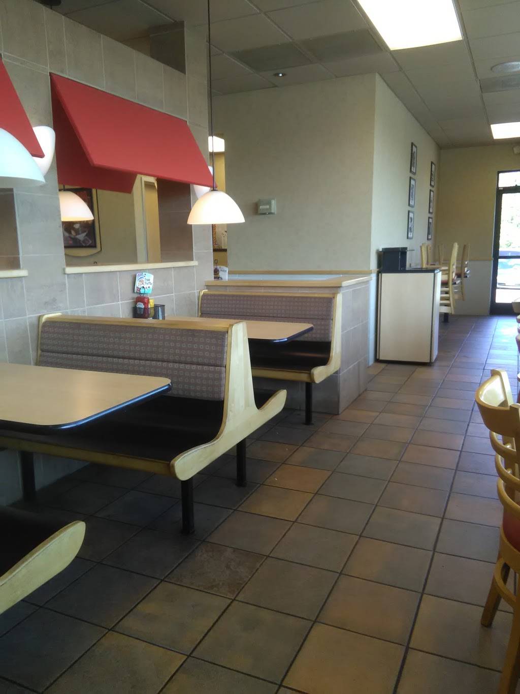 Dairy Queen Grill & Chill | restaurant | 6205 Bardstown Rd, Louisville, KY 40291, USA | 5022312417 OR +1 502-231-2417