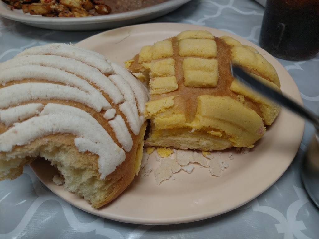 LA Panda Mexican Restaurant | restaurant | 609 Ken Pratt Blvd, Longmont, CO 80501, USA | 3037761396 OR +1 303-776-1396