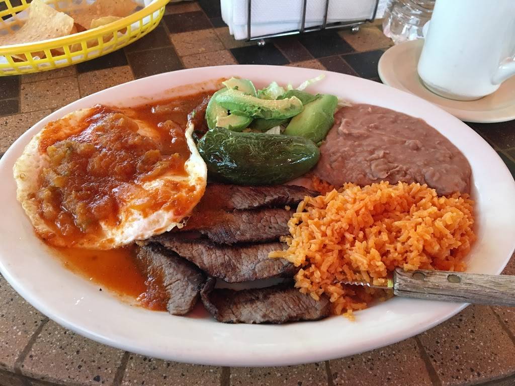 El Corral Lozano | restaurant | 902 College St, Bastrop, TX 78602, USA | 5123089276 OR +1 512-308-9276