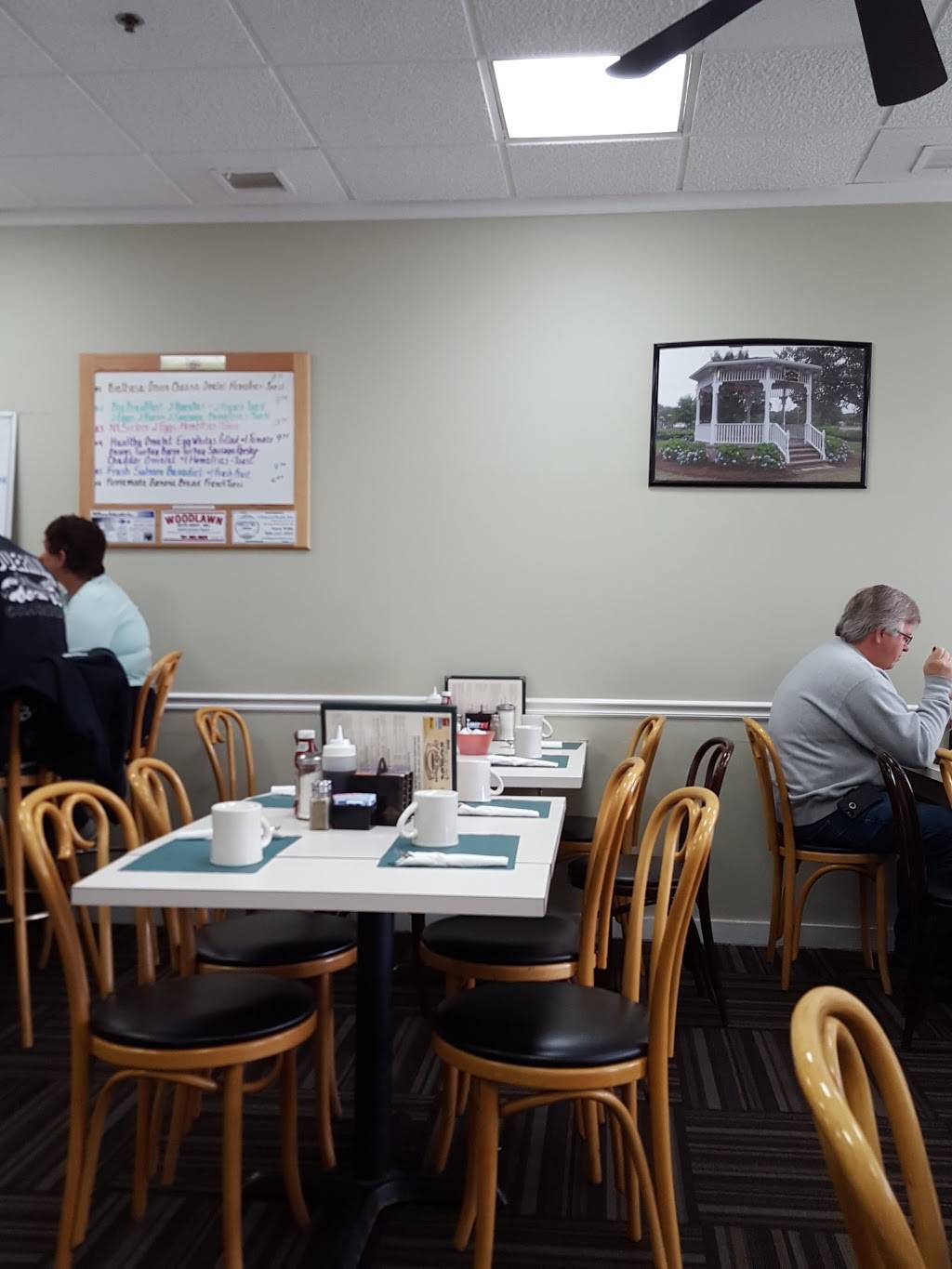 Toast of the Town | restaurant | 348 N Main St, Randolph, MA 02368, USA | 7819613883 OR +1 781-961-3883