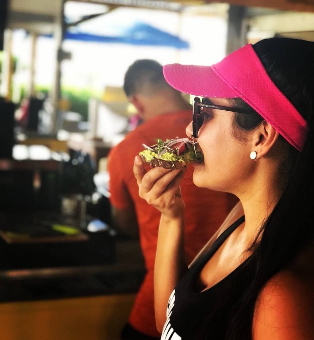 Fresh Style Miami | restaurant | 1940 N 30th Rd, Hollywood, FL 33021, USA | 7864524175 OR +1 786-452-4175