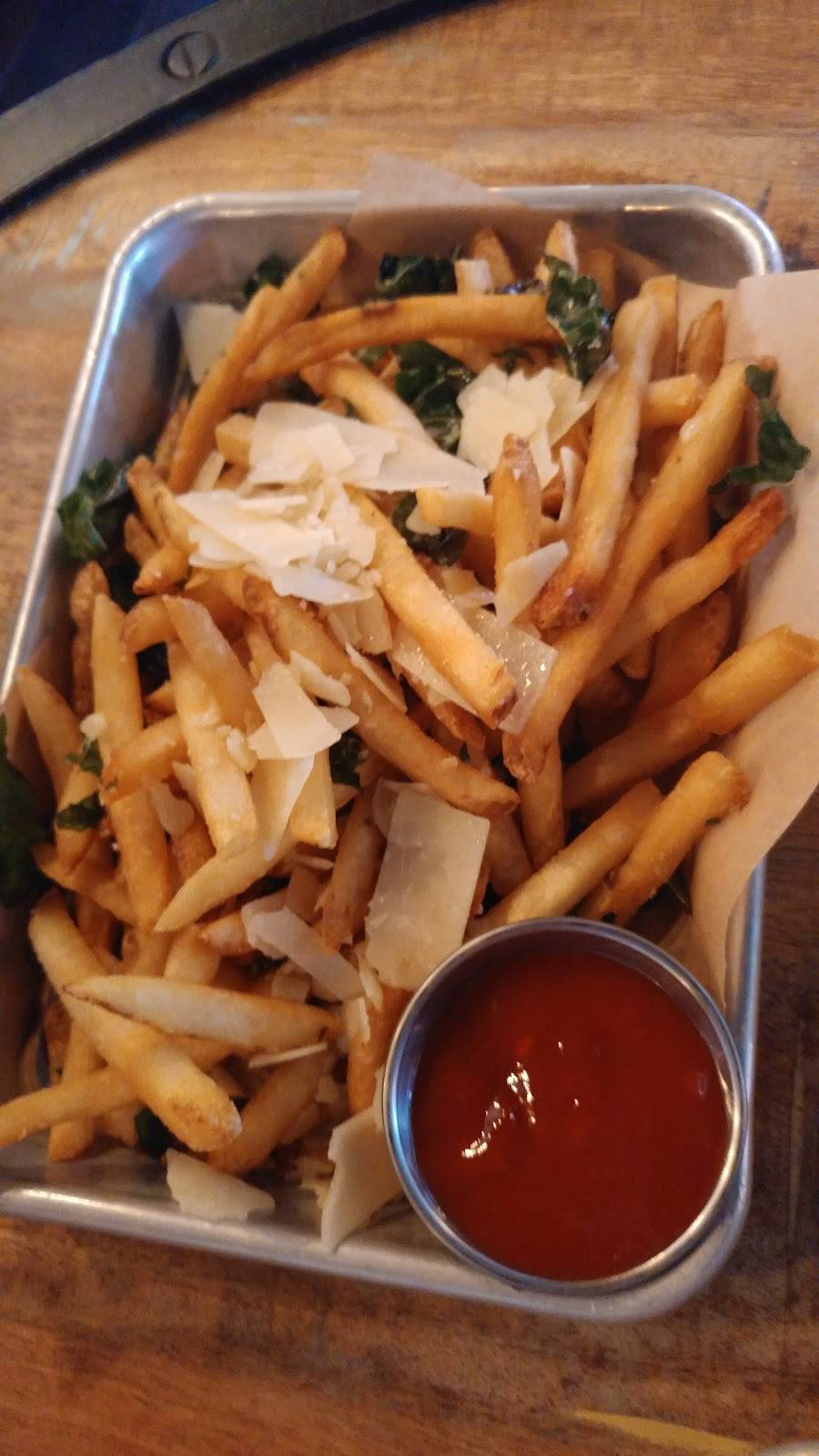 Haymaker Bar | restaurant | 1233 N Killingsworth St, Portland, OR 97217, USA | 5033842698 OR +1 503-384-2698