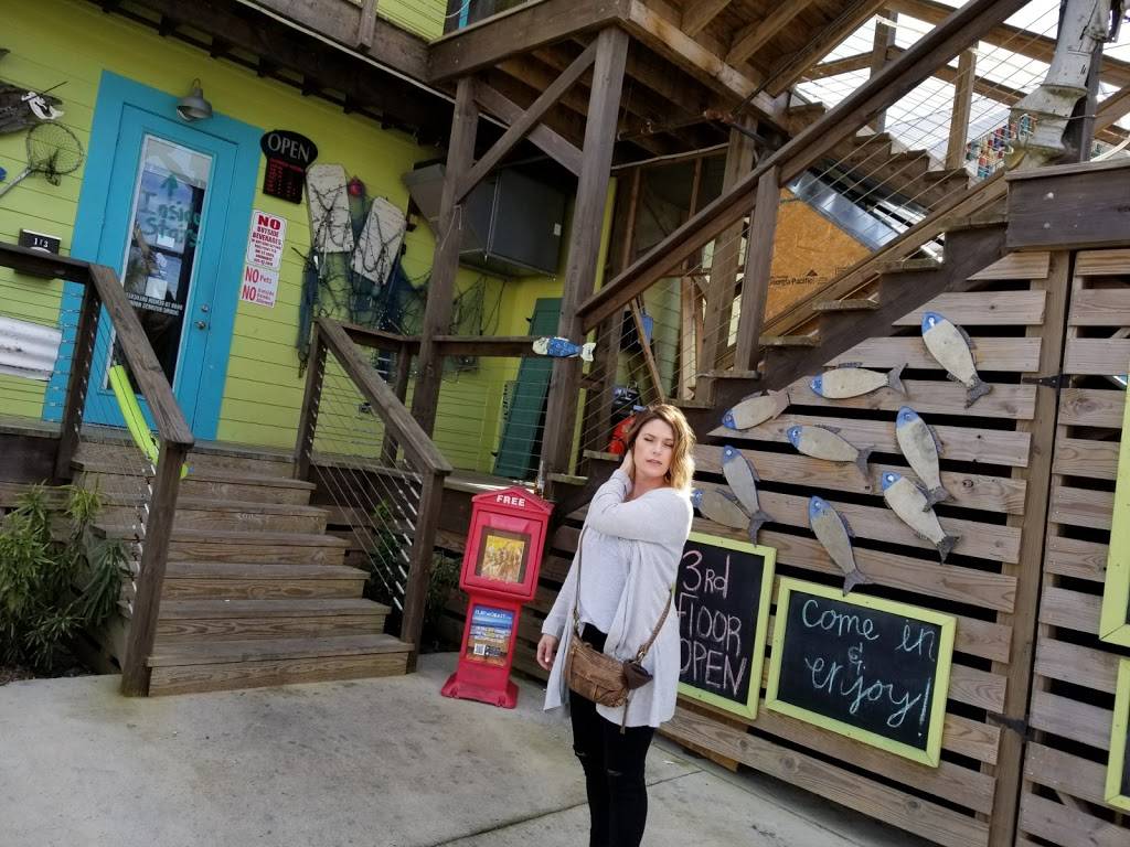 Tripletails Restaurant | restaurant | 113 S Beach Blvd, Bay St Louis, MS 39520, USA | 2282311146 OR +1 228-231-1146