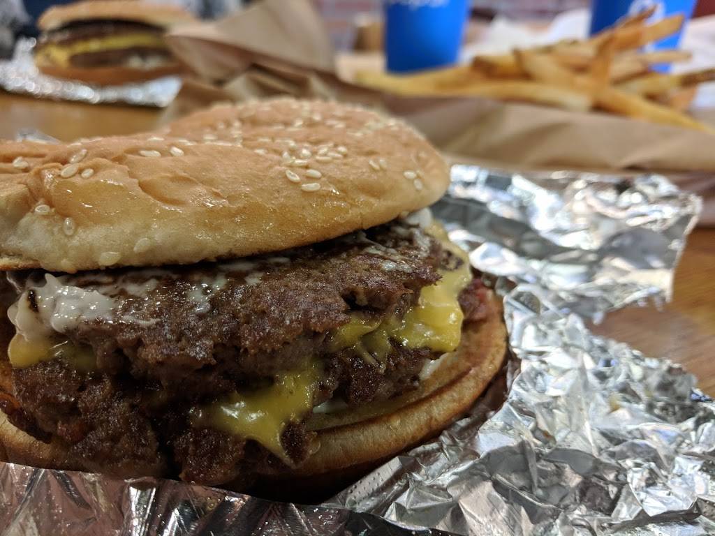 Mad Cow | restaurant | 503 E Nifong Blvd, Columbia, MO 65201, USA | 5732140393 OR +1 573-214-0393