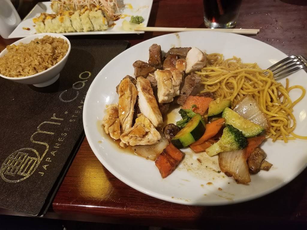 Mr Cao Japanese Steakhouse | restaurant | 1505 E 17th Ave, Hutchinson, KS 67501, USA | 6202597550 OR +1 620-259-7550