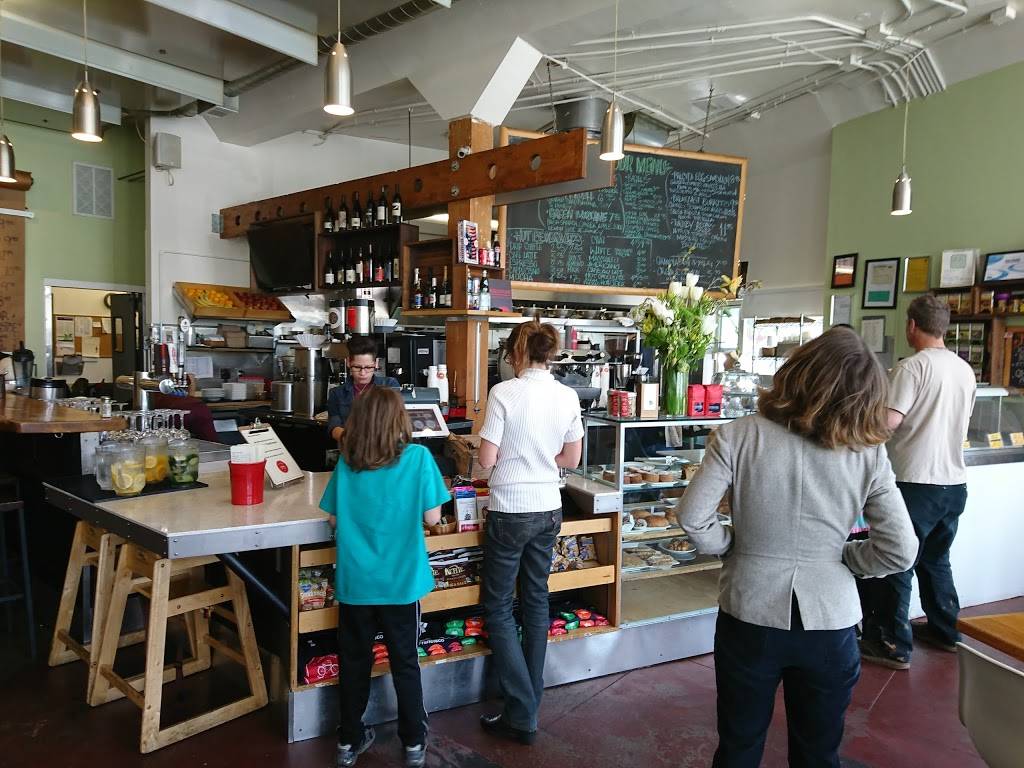 Precita Park Cafe & Grill | meal takeaway | 500 Precita Ave, San Francisco, CA 94110, USA | 4156477702 OR +1 415-647-7702