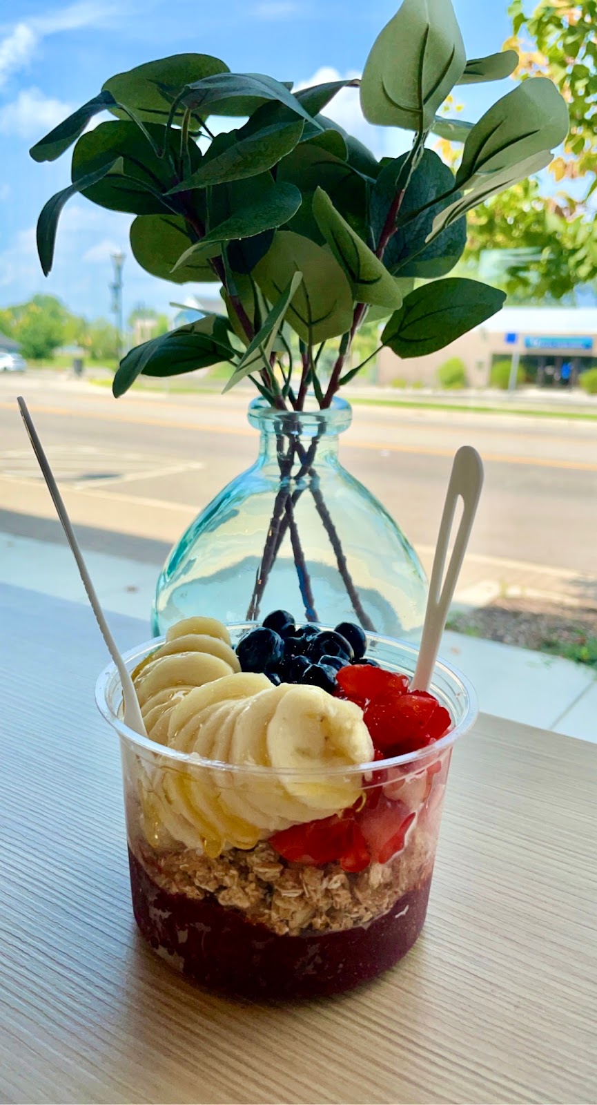 Fruition Açaí & Juice Bar | restaurant | 460 Ada Dr SE #110, Ada, MI 49301, USA | 6169207871 OR +1 616-920-7871