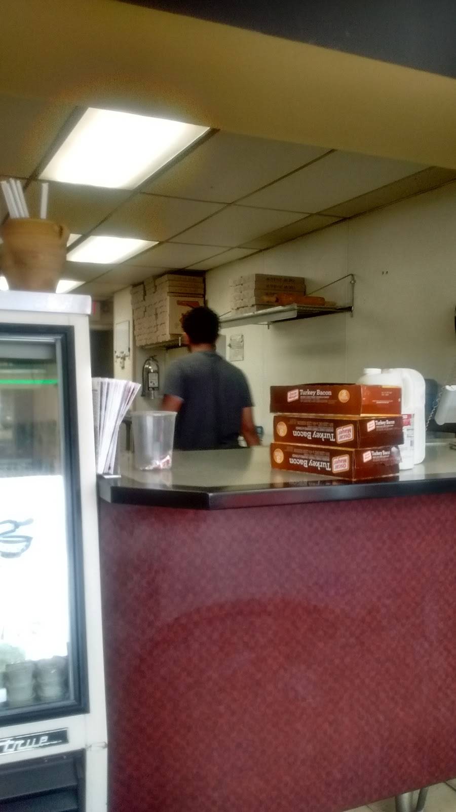 Mama Ginnas | restaurant | 4549 U.S. Hwy 220, Summerfield, NC 27358, USA | 3366437779 OR +1 336-643-7779