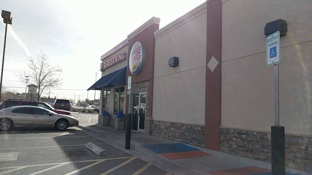 Burger King | restaurant | 1603 George Dieter Dr, El Paso, TX 79936, USA | 9155903322 OR +1 915-590-3322