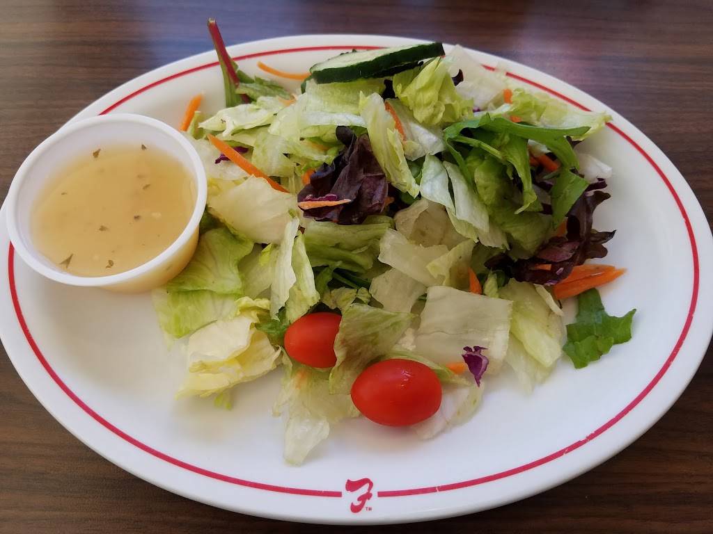 Frischs Big Boy | restaurant | 1020 W Eads Pkwy, Lawrenceburg, IN 47025, USA | 8125373173 OR +1 812-537-3173