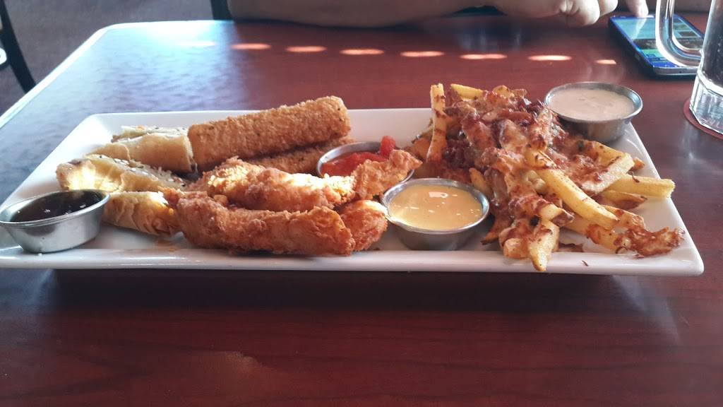 Ruby Tuesday | restaurant | 5995 Cypress Gardens Blvd, Winter Haven, FL 33884, USA | 8633246300 OR +1 863-324-6300