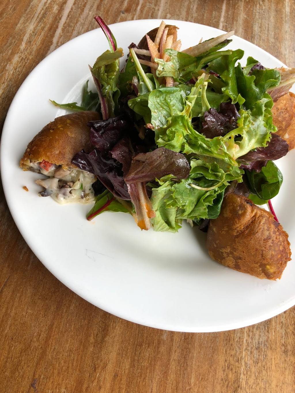 Orinoco Brookline Village | restaurant | 22 Harvard St, Brookline, MA 02445, USA | 6172329505 OR +1 617-232-9505