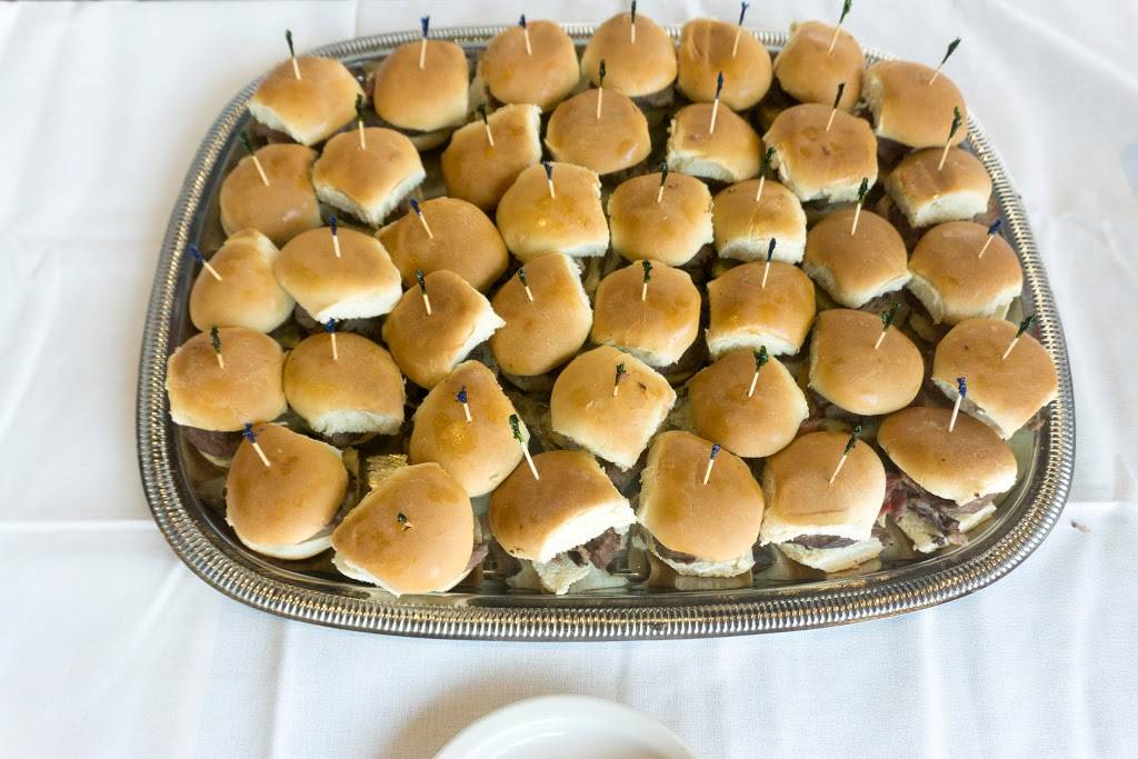 Shooters On the Water | night club | 1148 Main Ave, Cleveland, OH 44113, USA | 2168616900 OR +1 216-861-6900