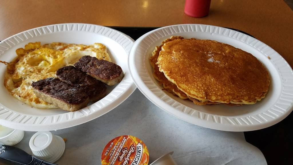 Edens The Original | restaurant | 6045 N Cicero Ave, Chicago, IL 60646, USA | 7737363385 OR +1 773-736-3385