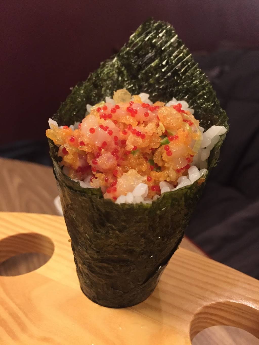 Nama Sushi | restaurant | 750 St Clair Ave W, Toronto, ON M6C 1B5, Canada | 4166520711 OR +1 416-652-0711