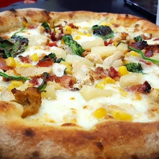 Magoos Pizza | restaurant | 3301 Wible Rd, Bakersfield, CA 93309, USA | 6618327000 OR +1 661-832-7000