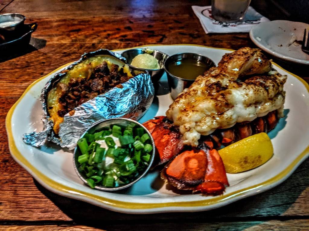 Red Fox Room and Steakhouse | restaurant | 2200 El Cajon Blvd, San Diego, CA 92104, USA | 6192971313 OR +1 619-297-1313