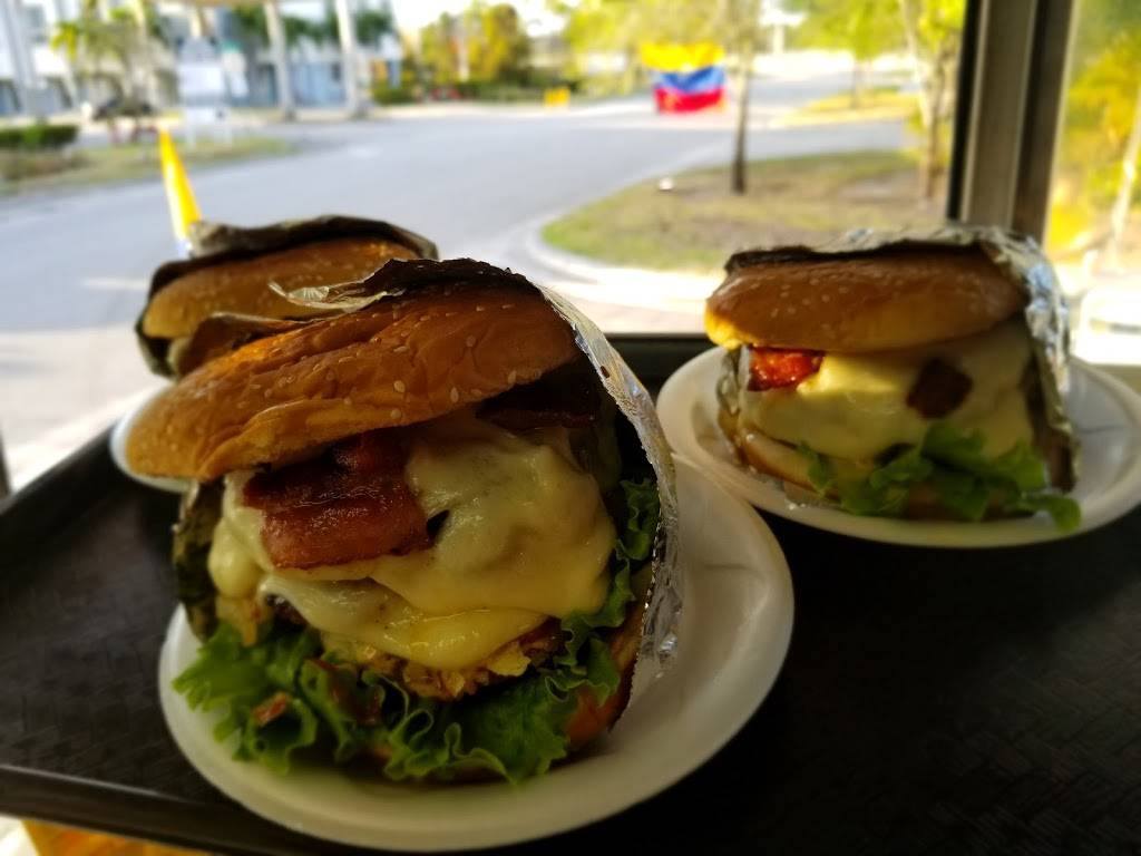 La burguesa | restaurant | 12013 SW 129th Ct, Miami, FL 33186, USA | 3058780041 OR +1 305-878-0041