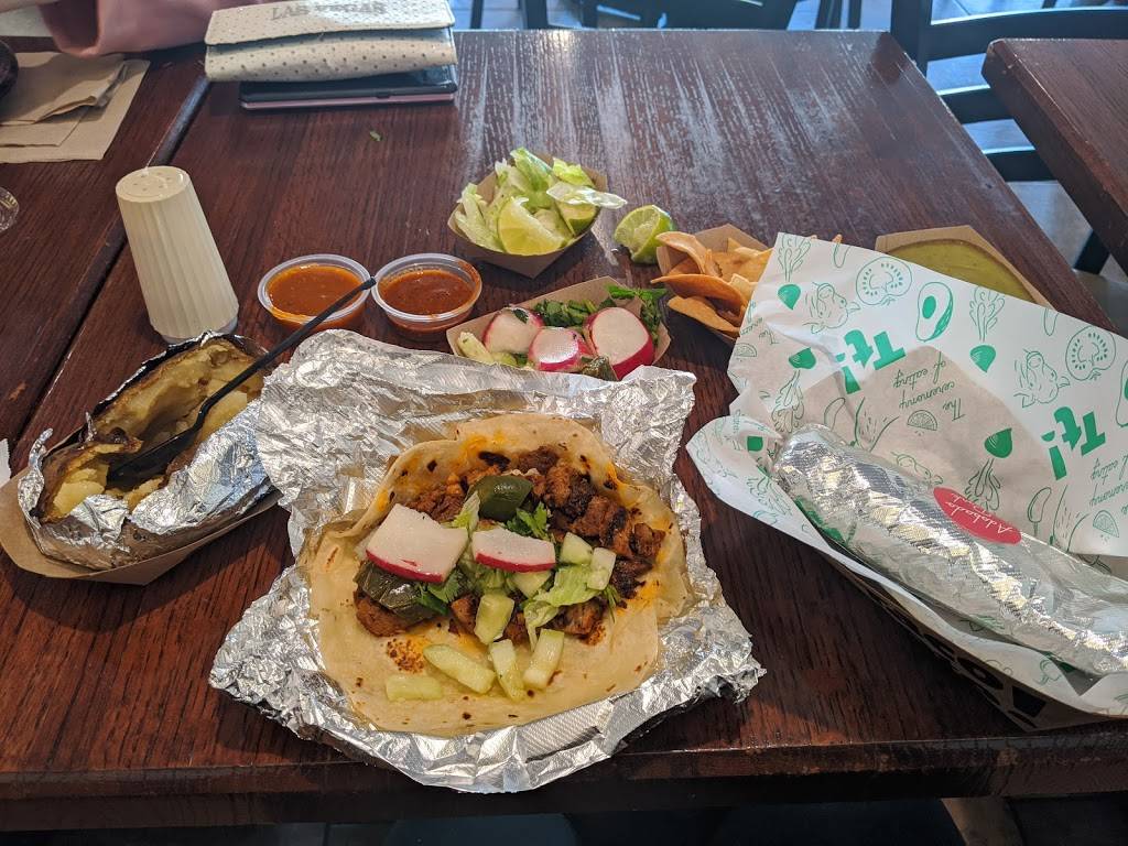 Tacotote | restaurant | 2921 N Mesa St, El Paso, TX 79902, USA | 9155326212 OR +1 915-532-6212