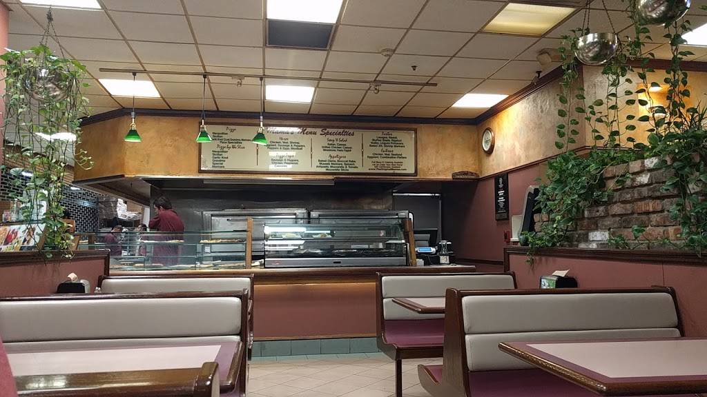 Mamas Pizza & Italian Restaurant | restaurant | 605 Middle Country Road Centereach Mall, Centereach, NY 11720, USA | 6315851498 OR +1 631-585-1498