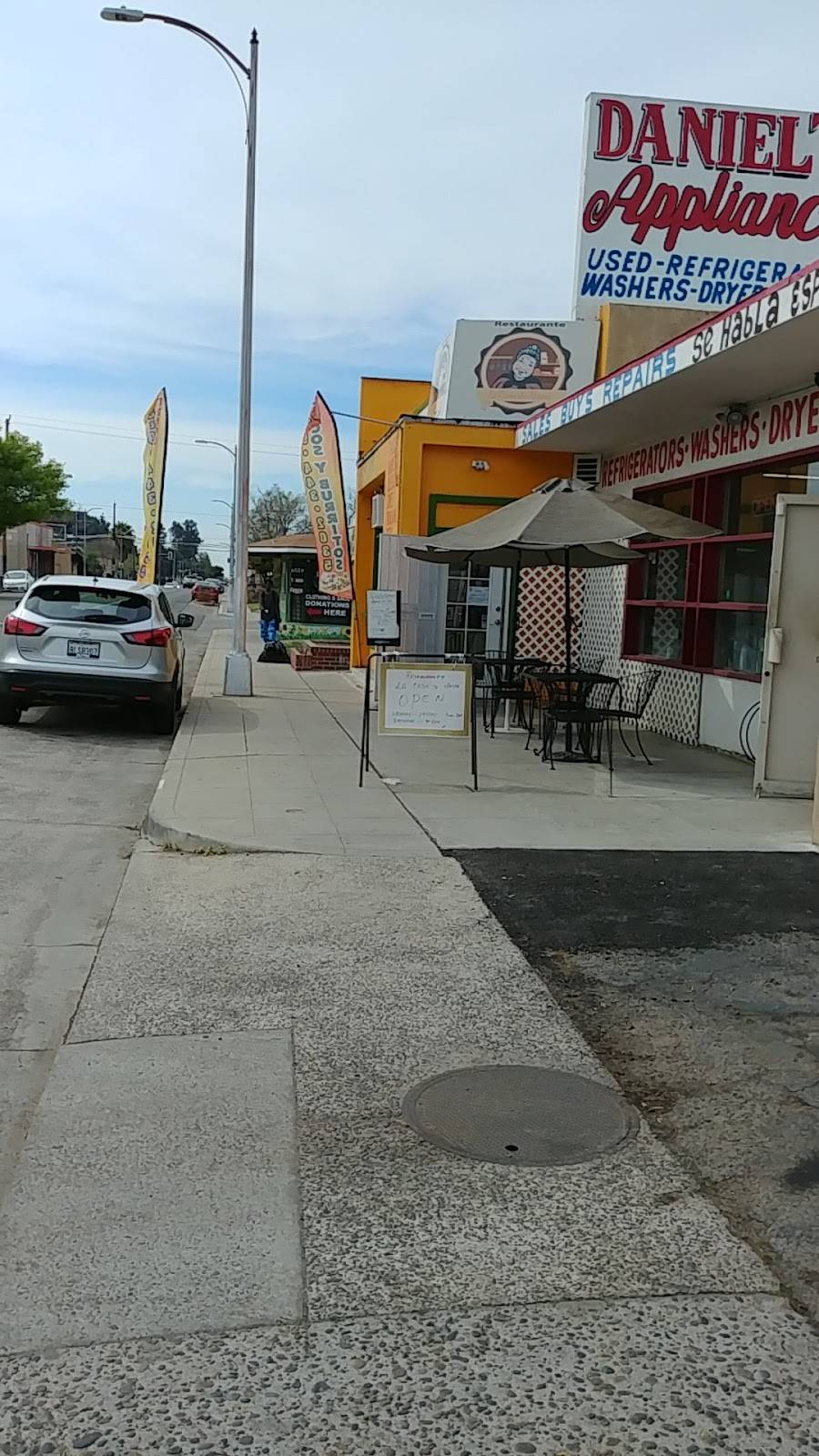 Restaurant La casa de mama | restaurant | 224 W Olive Ave, Fresno, CA 93728, USA | 3133043656 OR +1 313-304-3656