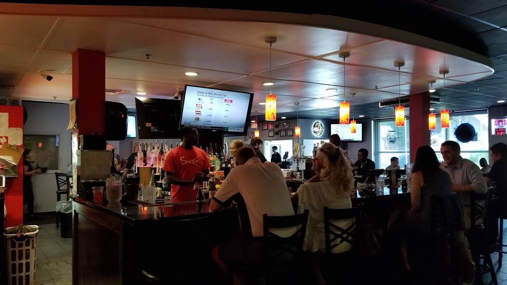 Sakari Sushi Lounge | restaurant | 2605 Ingersoll Ave, Des Moines, IA 50312, USA | 5152883381 OR +1 515-288-3381